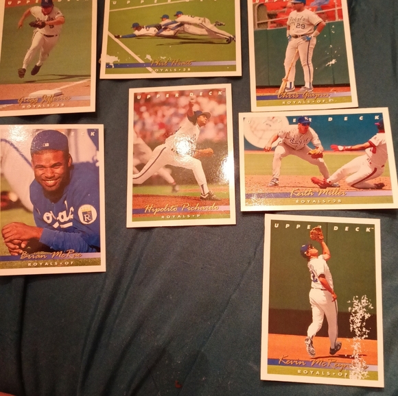 Baseball cards - Picture 14 of 14